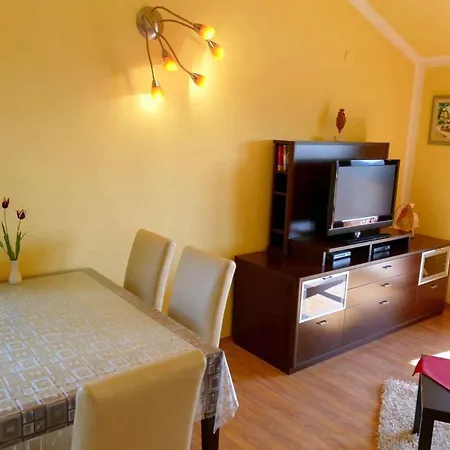 In Rab - Insel Rab 39950 Apartamento Mundanije