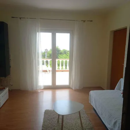 Lägenhet In Rab - Insel Rab 39950 Mundanije